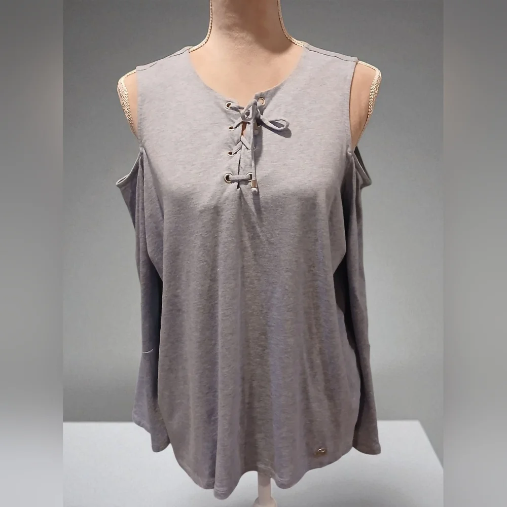 Michael Kors Heathered Blue Lace Front Cold Shoulder Long sleeve Large